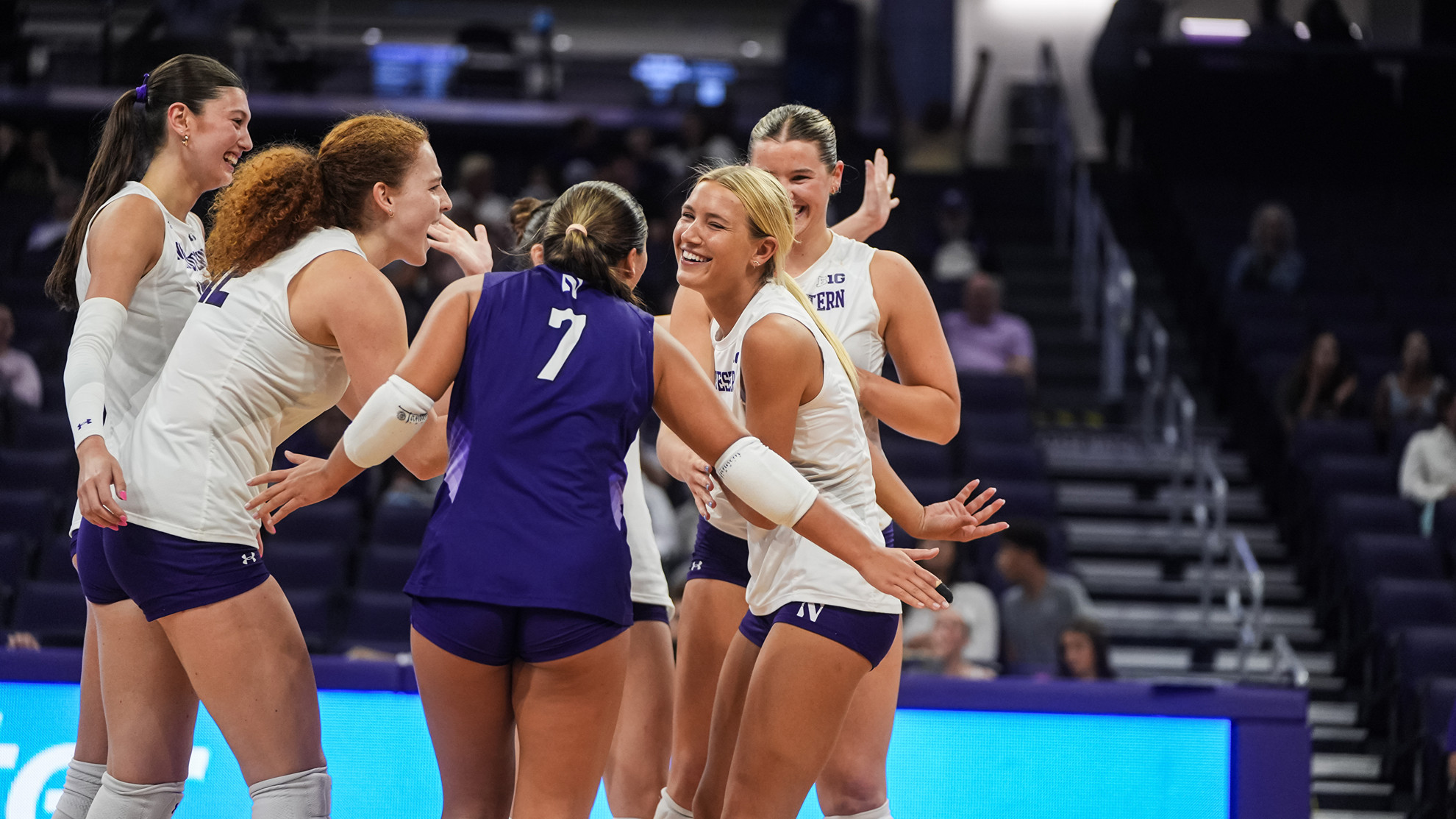 Northwestern Picks Up Second Straight Sweep, Sinks the Sharks 3-0